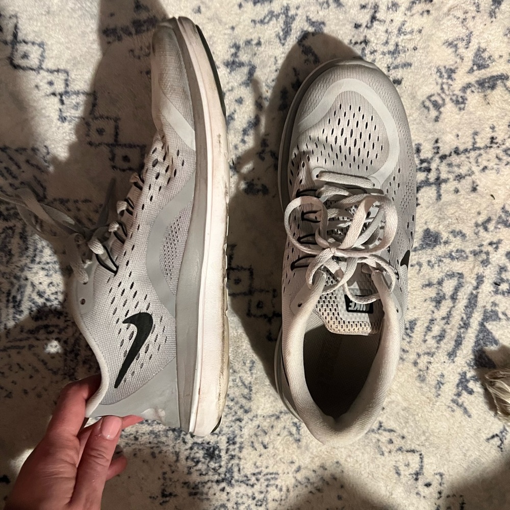 Womens Nikes